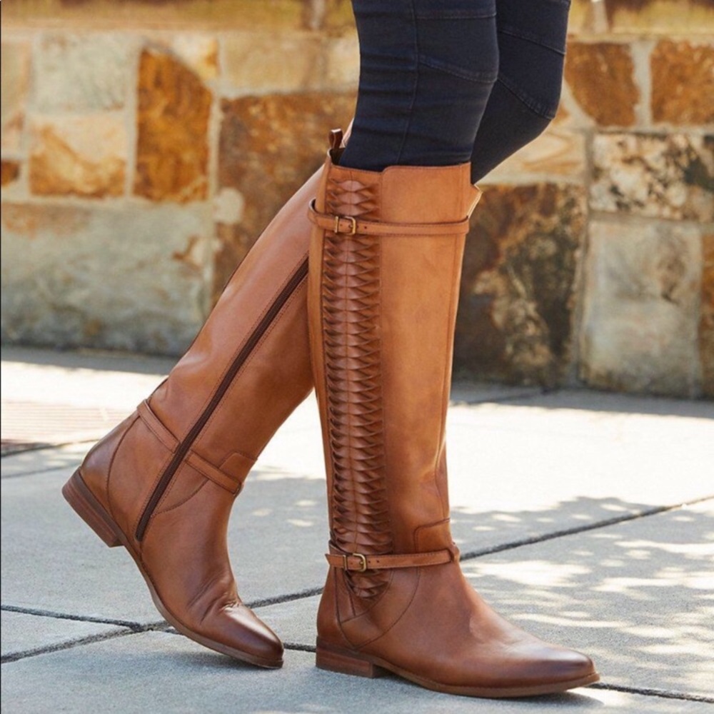 Gianni Bini Kaine Side Twist Riding Boot / 5.5